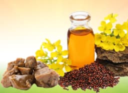 Mustard oil infused with Asafoetida (Hing)